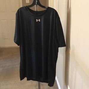 Men’s SS Under Armour Locker Tee Black NWT 3/$34